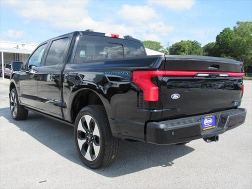 2025 Ford F-150 Lightning Platinum