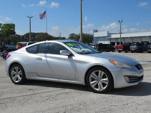 2010 Hyundai Genesis Coupe 3.8