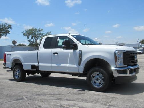 2025 Ford F-250 XL