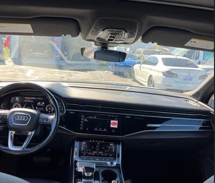 2021 Audi Q7 55 Premium Plus