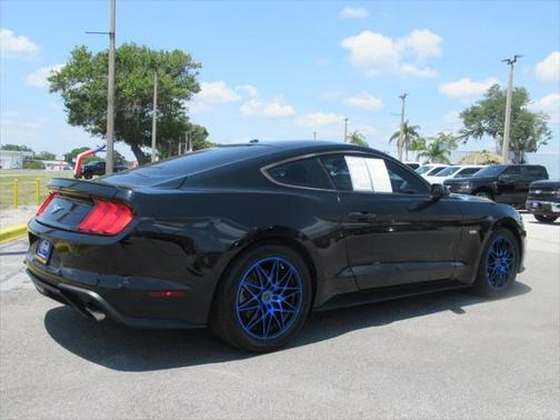 2019 Ford Mustang EcoBoost