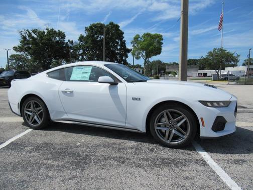 2025 Ford Mustang GT