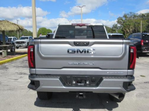 2025 GMC Sierra 3500 Denali