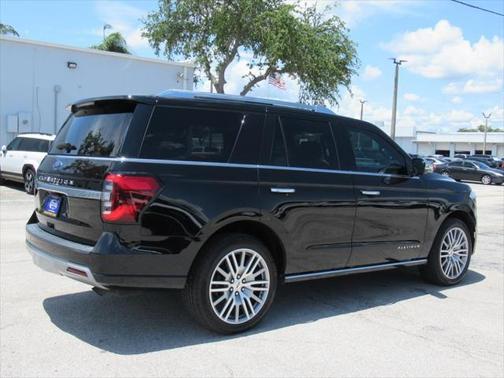 2022 Ford Expedition Platinum