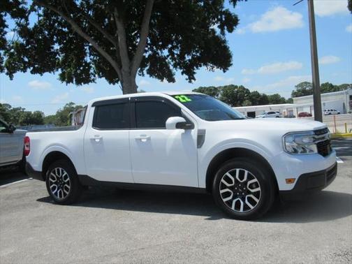 2022 Ford Maverick Lariat