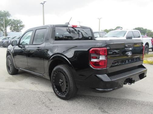 2025 Ford Maverick Lobo