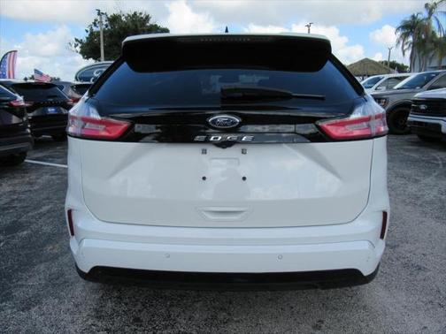 2022 Ford Edge ST Line