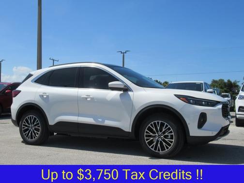 2024 Ford Escape PHEV Base