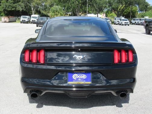 2017 Ford Mustang EcoBoost