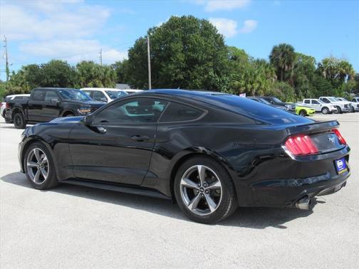 2017 Ford Mustang EcoBoost