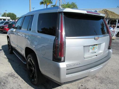 2018 Cadillac Escalade Premium Luxury