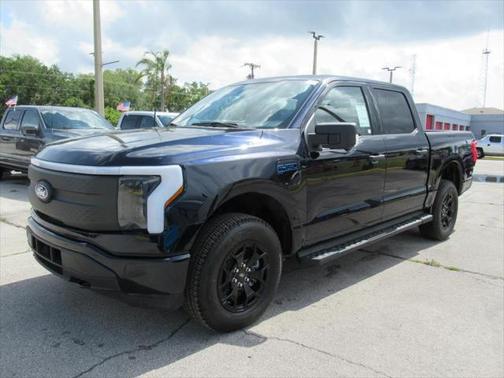2025 Ford F-150 Lightning XLT