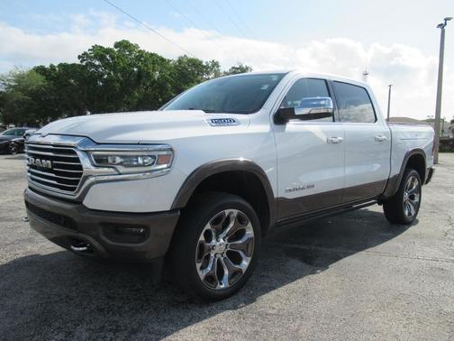 Ivory White Tri-Coat Pearlcoat 2020 RAM 1500 Longhorn