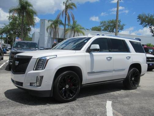 2018 Cadillac Escalade Premium Luxury
