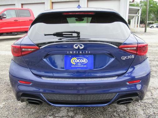 2018 INFINITI QX30 SPORT