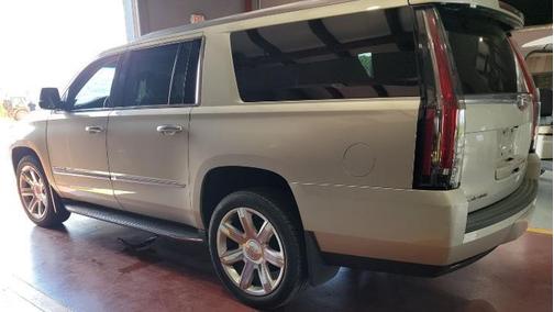 2015 Cadillac Escalade ESV Premium