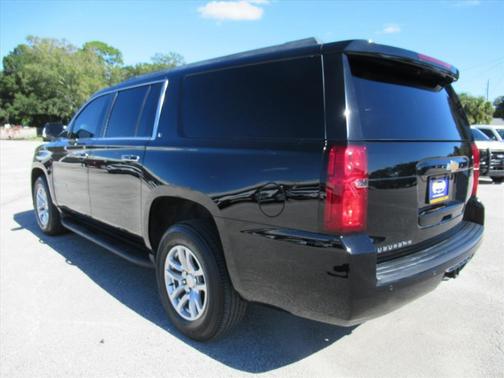 2017 Chevrolet Suburban LT
