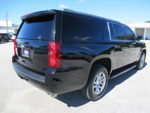 2017 Chevrolet Suburban LT
