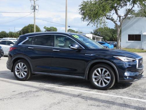 2020 INFINITI QX50 LUXE