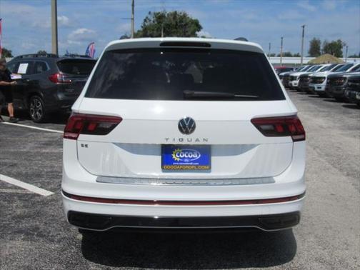 2022 Volkswagen Tiguan 2.0T SE R-Line Black