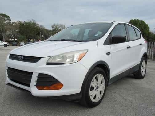 2014 Ford Escape S