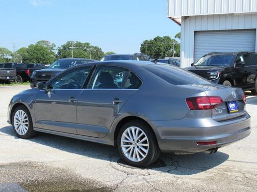 2016 Volkswagen Jetta 1.8T SEL