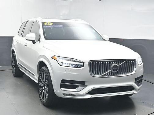 2023 Volvo XC90 Plus