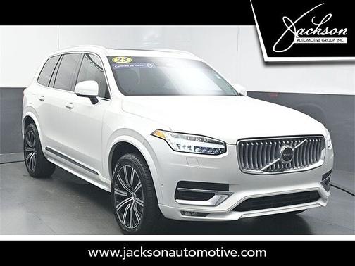 2023 Volvo XC90 Plus