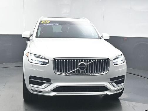 2023 Volvo XC90 Plus