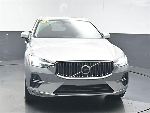 2023 Volvo XC60 Plus