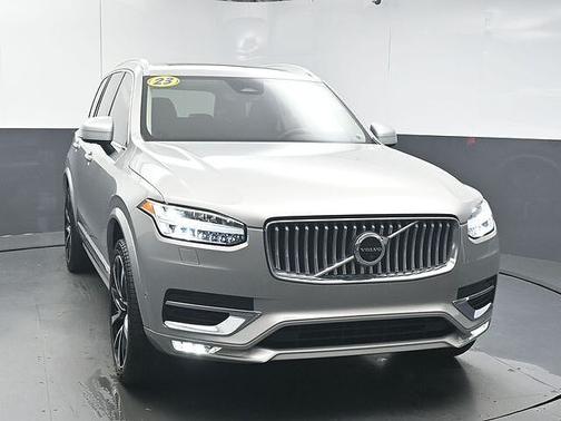 2023 Volvo XC90 Plus