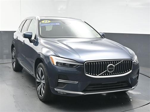 2023 Volvo XC60 B5 FWD Plus Bright