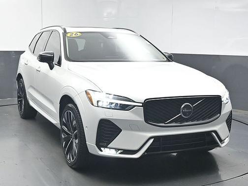 Crystal White 2026 Volvo XC60 Ultra