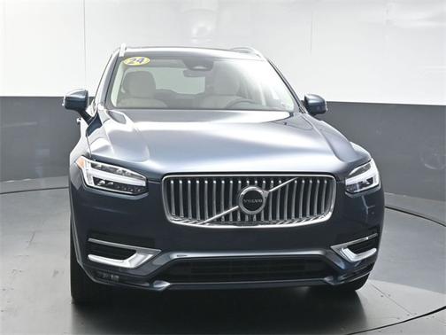 2024 Volvo XC90 B5 Core Bright