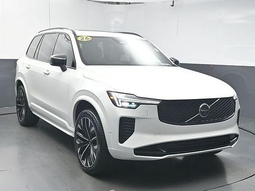 Crystal White 2026 Volvo XC90 Ultra