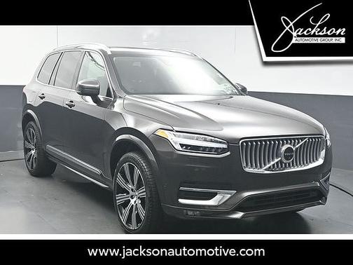 Platinum Grey 2023 Volvo XC90 B6 AWD Ultimate 6-Seater
