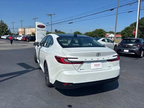 2025 Toyota Camry XLE