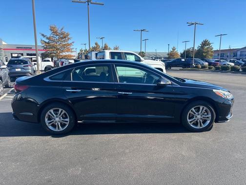 2018 Hyundai SONATA SEL