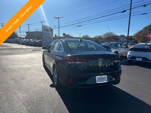 2018 Hyundai SONATA SEL
