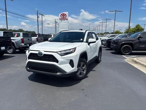 2024 Toyota RAV4 Hybrid XLE