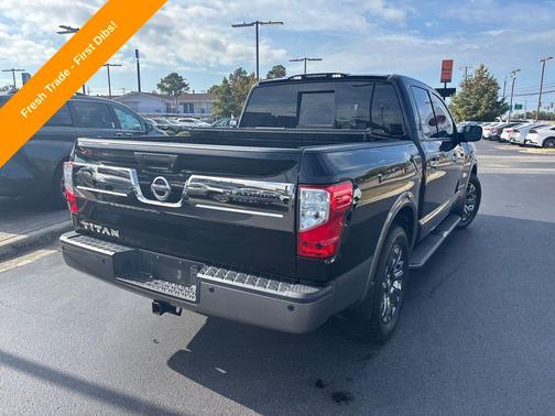 2017 Nissan Titan Platinum Reserve