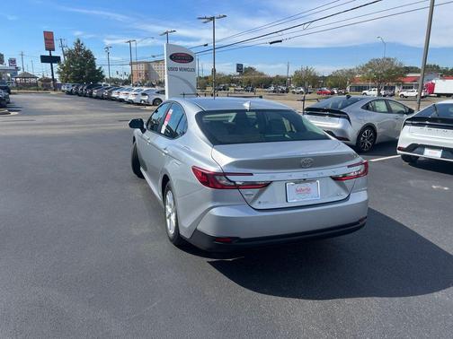 2026 Toyota Camry LE