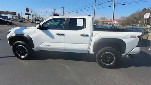 2024 Toyota Tacoma TRD Off Road