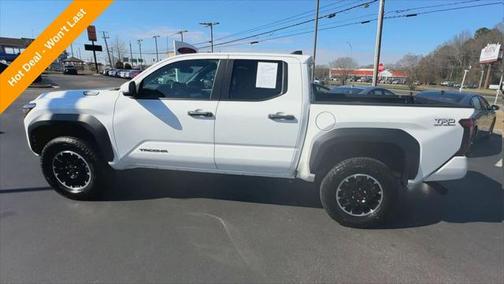 2024 Toyota Tacoma TRD Off Road