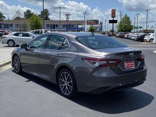2021 Toyota Camry XLE