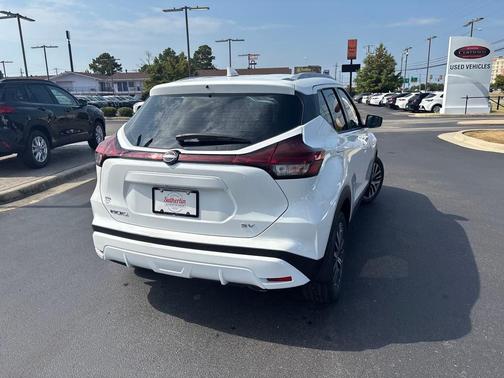 2024 Nissan Kicks SV