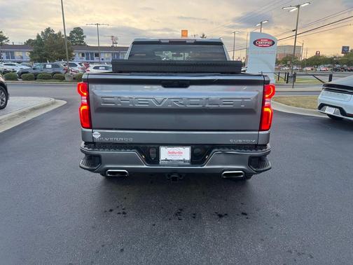 2020 Chevrolet Silverado 1500 Custom