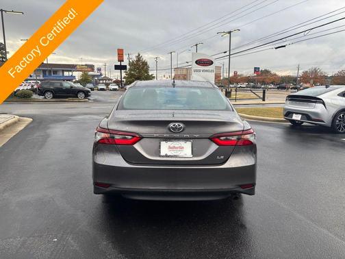 2022 Toyota Camry LE