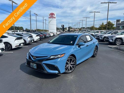 2024 Toyota Camry SE