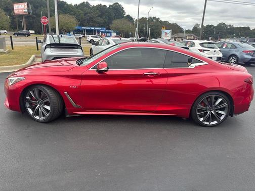 2018 INFINITI Q60 3.0t Red Sport 400